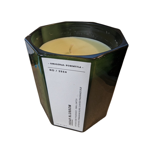 EAST WEST 16oz Cedar Blossom Octagonal Jar Candle - Gift wrapped! - Picture 4 of 7